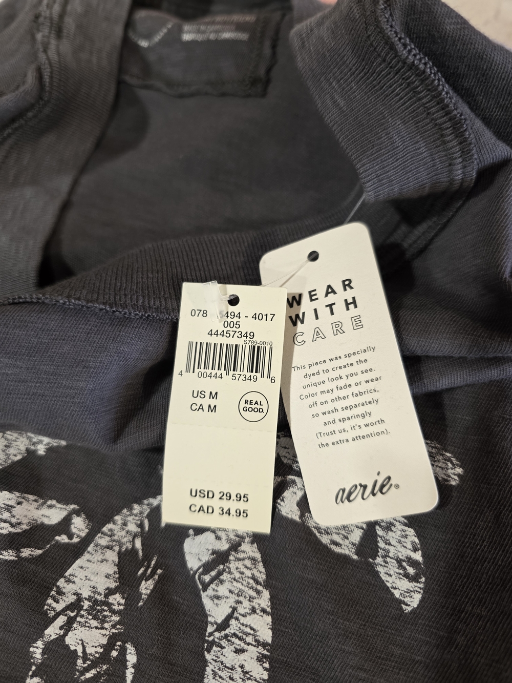 aerie NWT Charcoal Gray Graphic Short Sleeve Tee Boyfriend Boxy T White Tiger - Picture 11 of 14